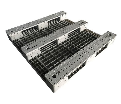 Kunststoffpaletten mit 3 Kufen