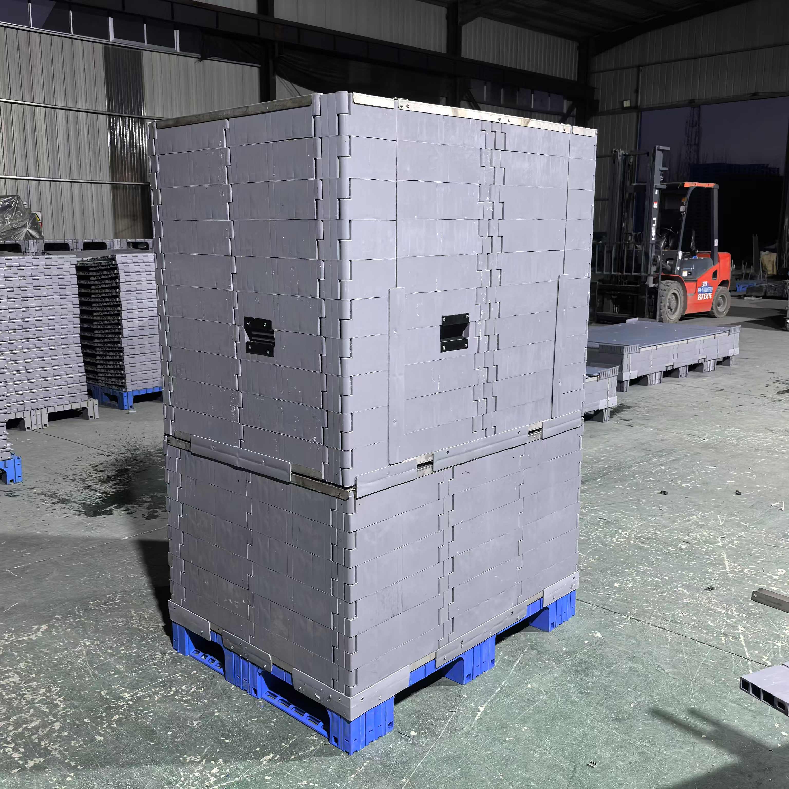 Große Boxen 1200x900x1800