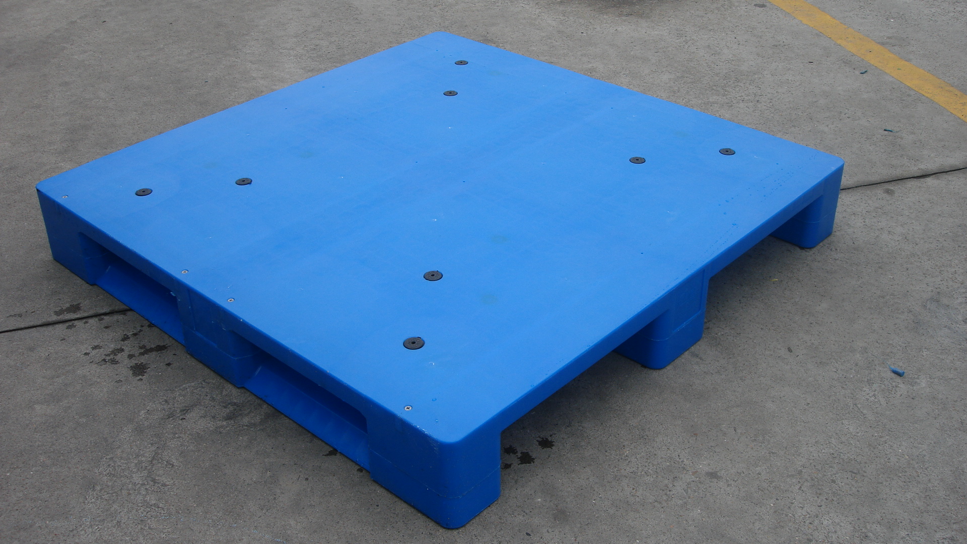 1200 x 1200 3-Läufer, geschlossene, stapelbare Kunststoffpaletten