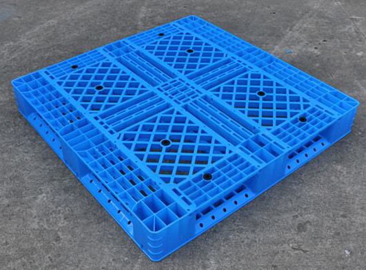 1100 x 1100 4-Wege-Lagergitter-Kunststoffpalette mit Stahlverstärkung