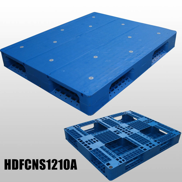 1200 x 1000 stahlverst&auml;rkte, hygienische Kunststoffpaletten mit flacher Oberseite