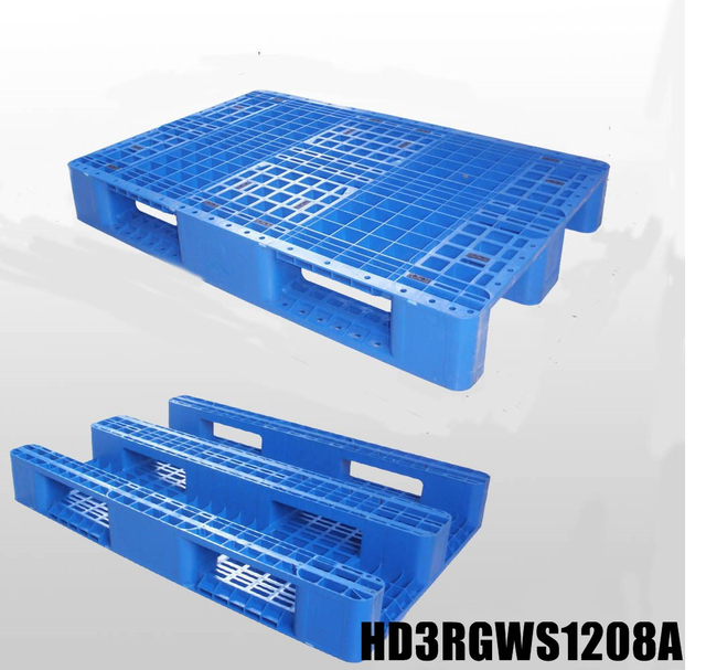 32 x 48 Euro-Paletten mit offener Deckfl&auml;che, stapelbar, aus Kunststoff