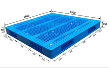 Neue große, doppelt gestapelte Kunststoffpaletten für das Lager