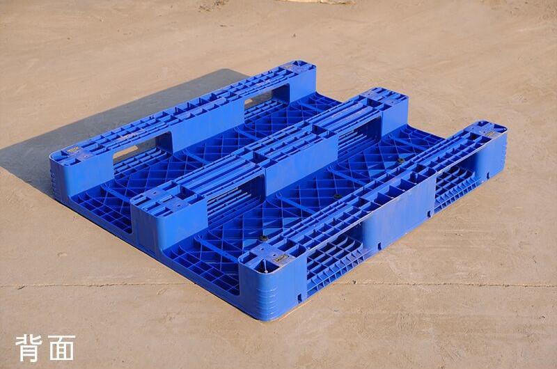 1200 x 1000 4-Wege-HDPE-Netz-Paletten mit Kunststoffkufen