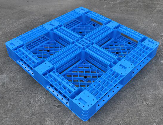 1100 x 1100 4-Wege-Lagergitter-Kunststoffpalette mit Stahlverstärkung