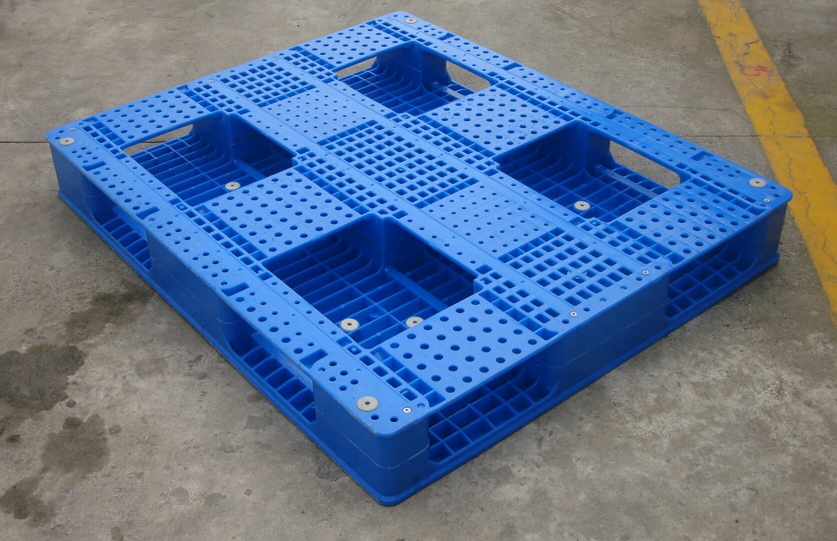 Kundenspezifische stahlverstärkte, stapelbare Kunststoffpaletten 48x40