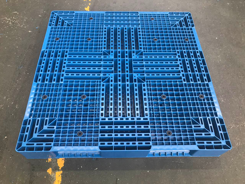 1200 x 1200 wiederverwendbare doppelseitige Kunststoffpalette mit offenem Deck