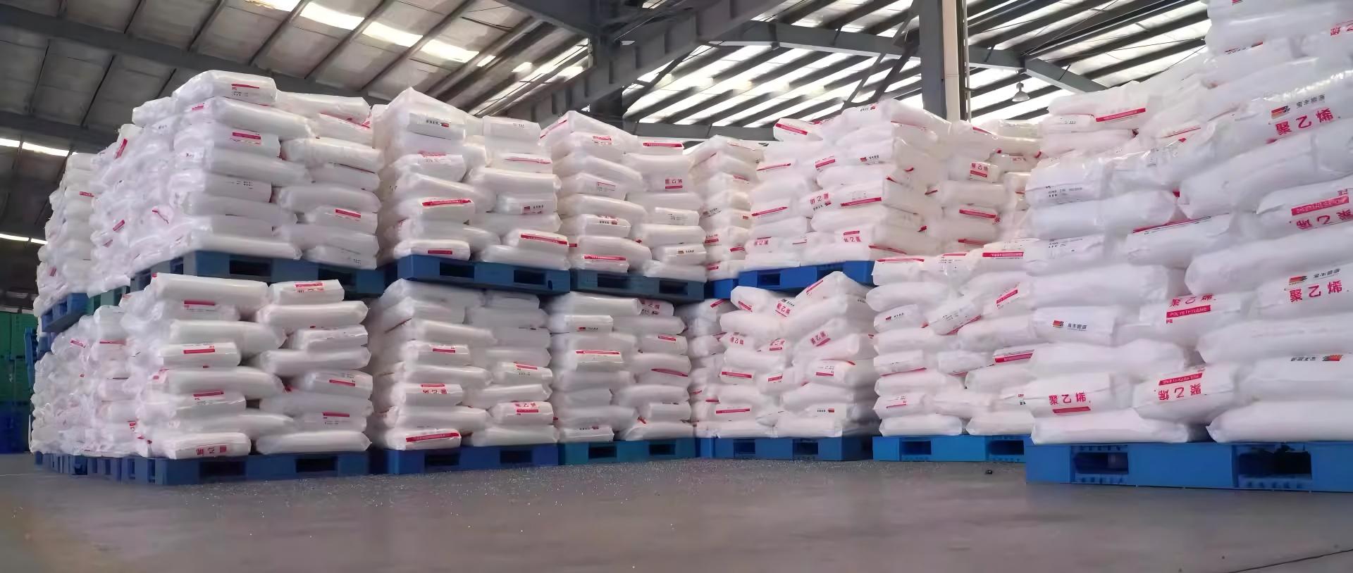 Stapelbare Kunststoffpaletten