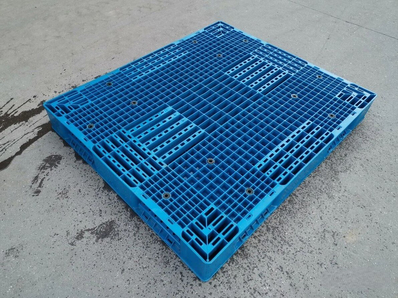 Stapelbare, umkehrbare Kunststoffpalette mit offenem Deck aus industriellem HDPE