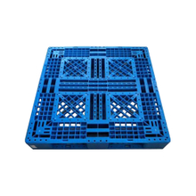 Offene Kunststoffpalette mit Stahlverstärkung 