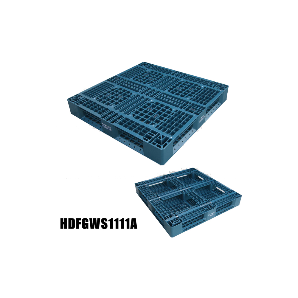 1100*1100 Kunststoffpalette mit offenem Deck und gestapeltem Gabelstapler