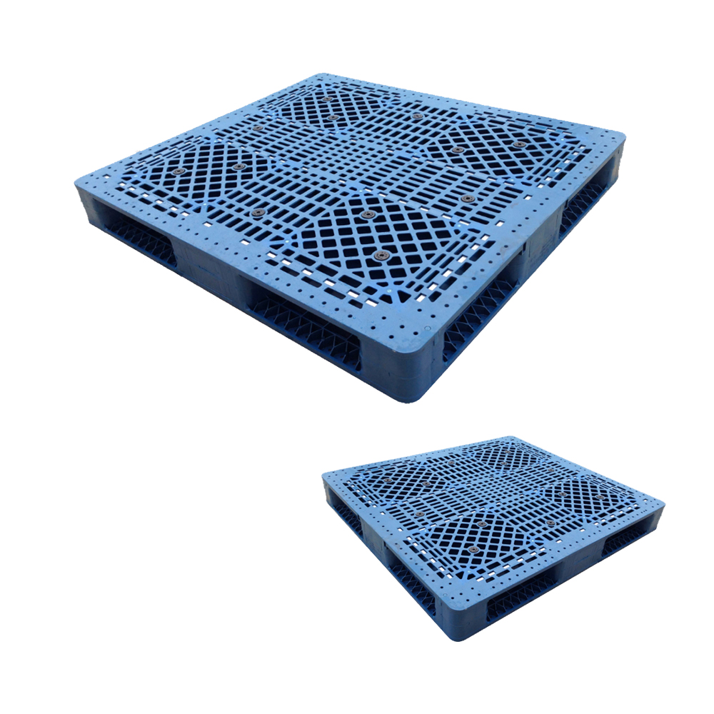 Rechteckige Kunststoffpalette aus Hartplastik 