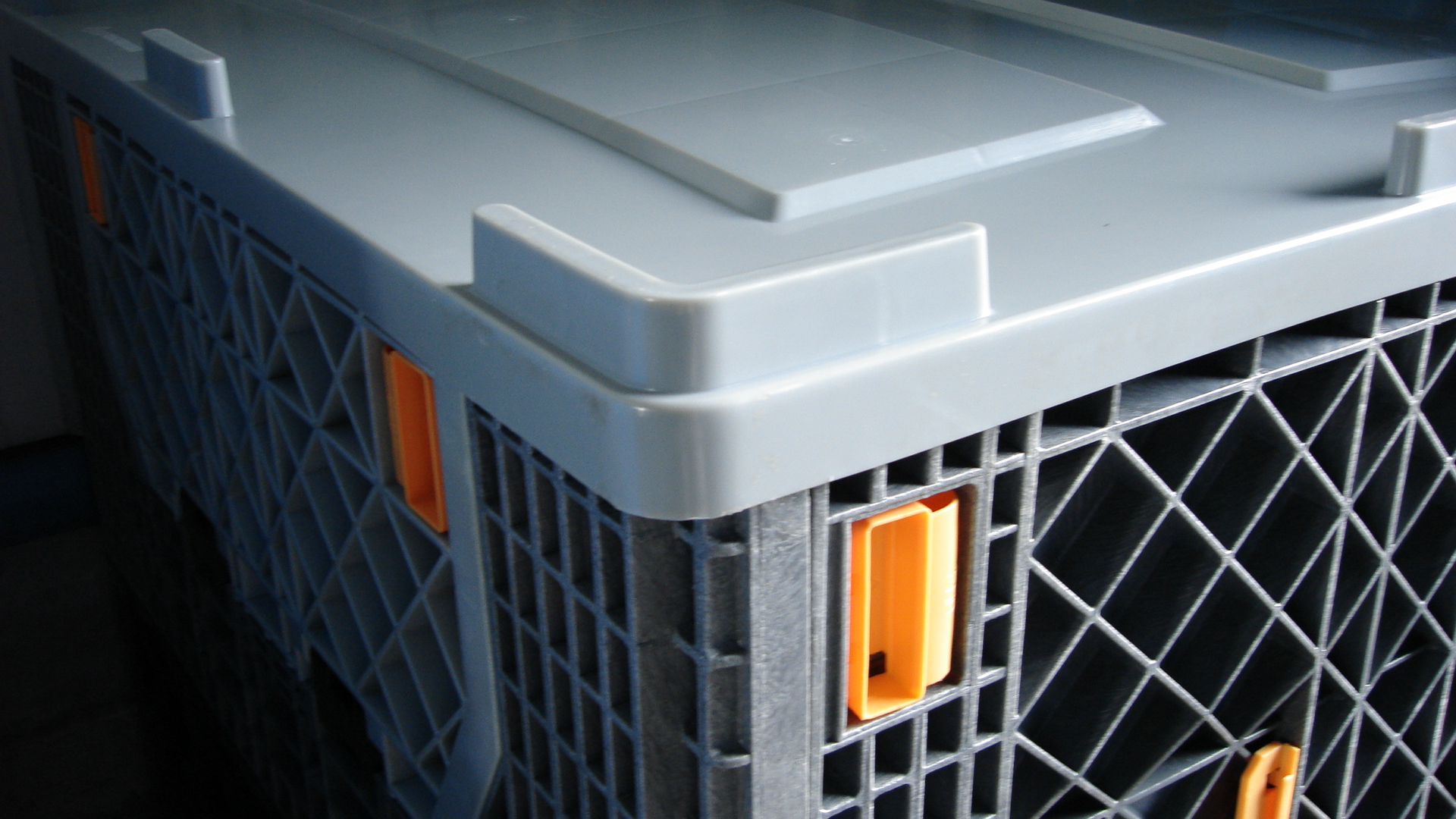 HDPE-Kunststoffpalettenbox für den Schwertransport von Massengütern