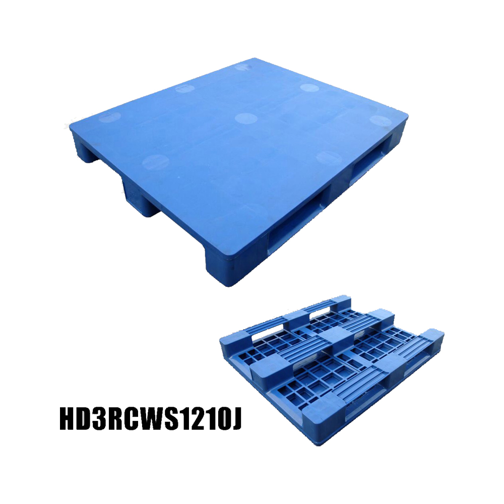 Solide, robuste Kunststoffpaletten zu verkaufen