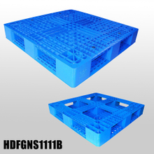  1100*1100*150 mm große Kunststoffpalette mit umlaufendem Boden und offenen Decks
